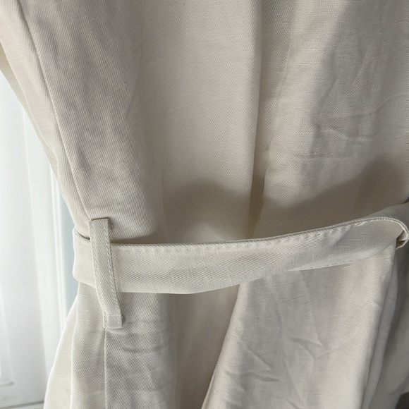 Reiss, white linen blend belted blazer, size 10 - Picture 4 of 8